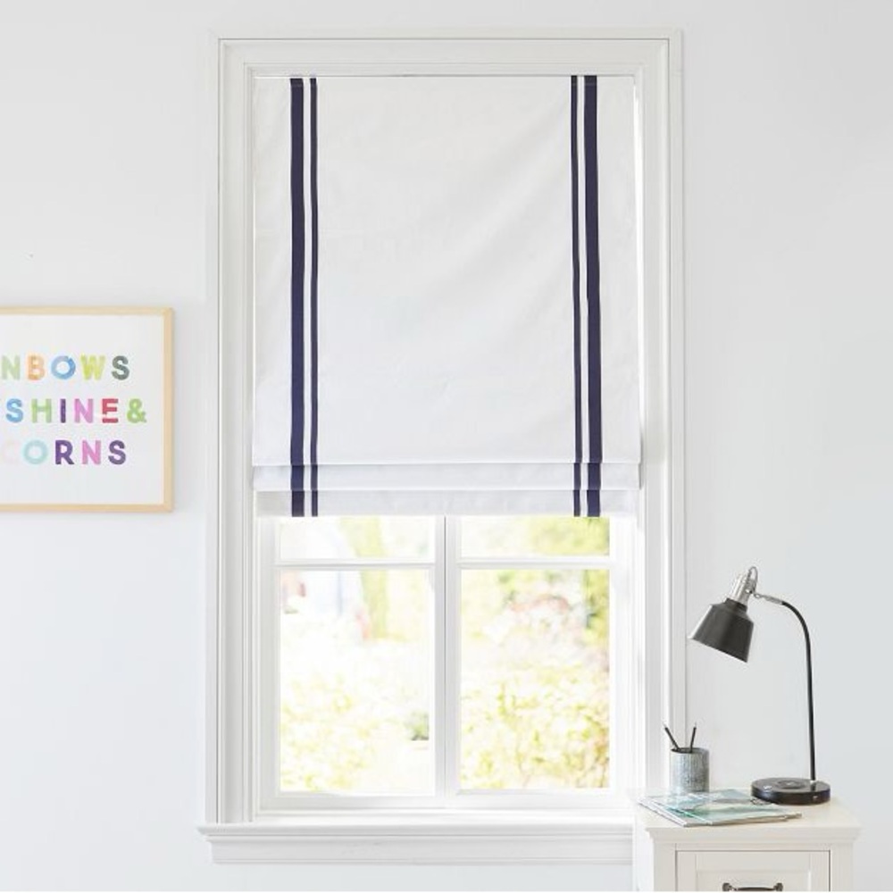 Harper Classic Border Cordless Blackout Roman Shade
(Navy/White)